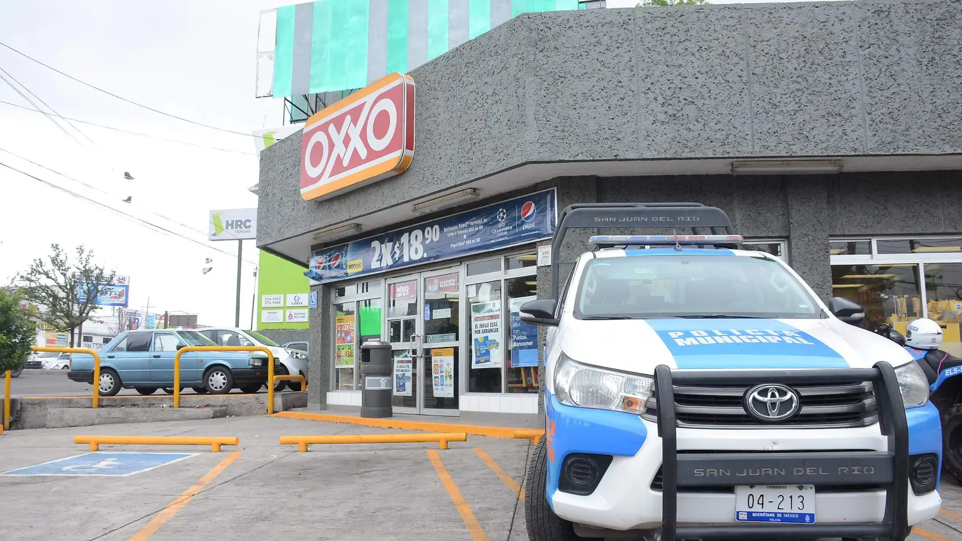 5 MAYO. La tienda Oxxo